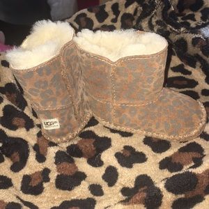 Babygirl uggs